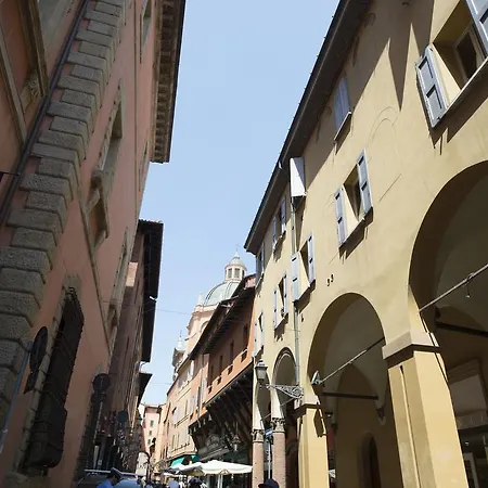 Ur-nest Clavature Apartment Bologna